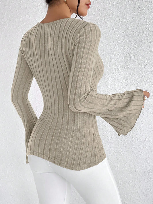 Ladies' autumn and winter apricot-colored V-neck long-sleeved slim striped T-shirt knitted sweater, sexy knitted top